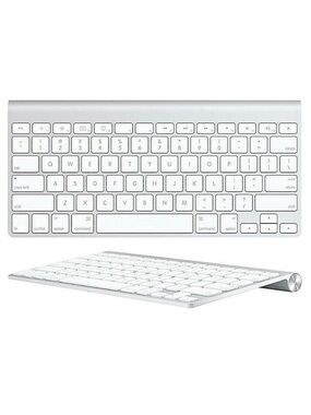 Apple Bluetooth Wireless Keyboard in Silver and White